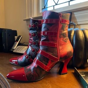 John Fluevog Ladies size 8 gently worn beauties for sale.